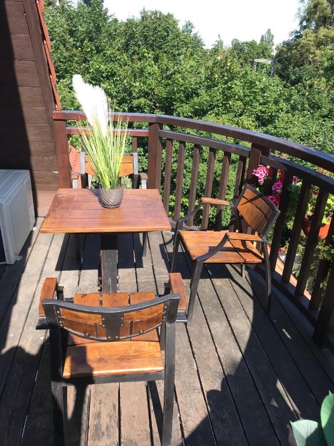 Dworek Oliwski Bed and Breakfast Γκντανσκ Εξωτερικό φωτογραφία