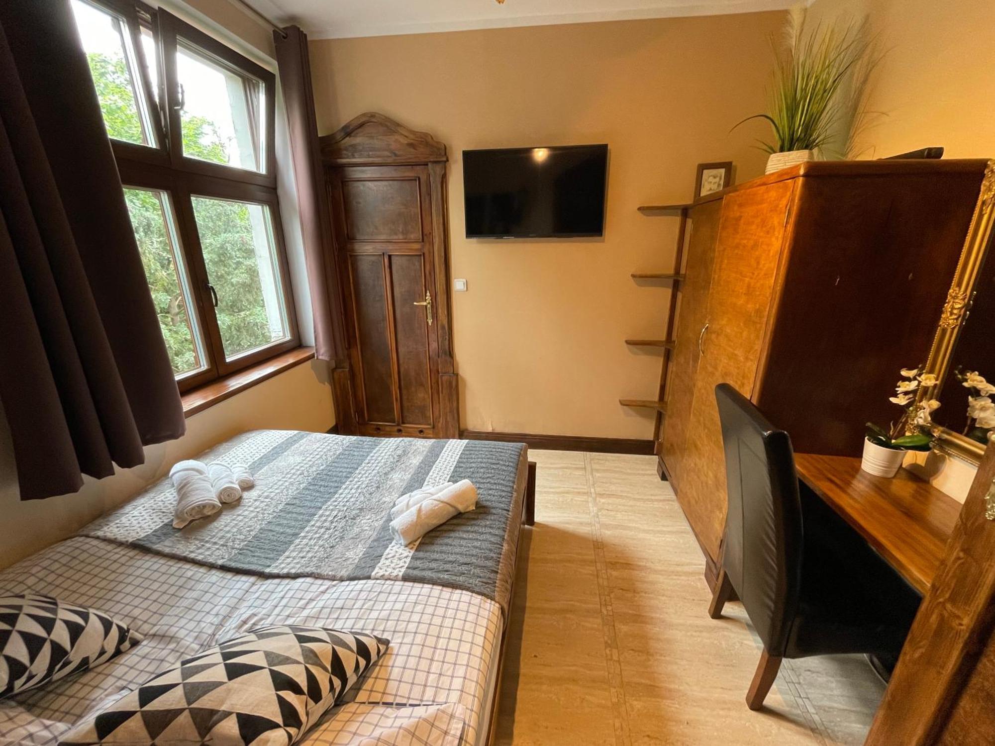 Dworek Oliwski Bed and Breakfast Γκντανσκ Εξωτερικό φωτογραφία
