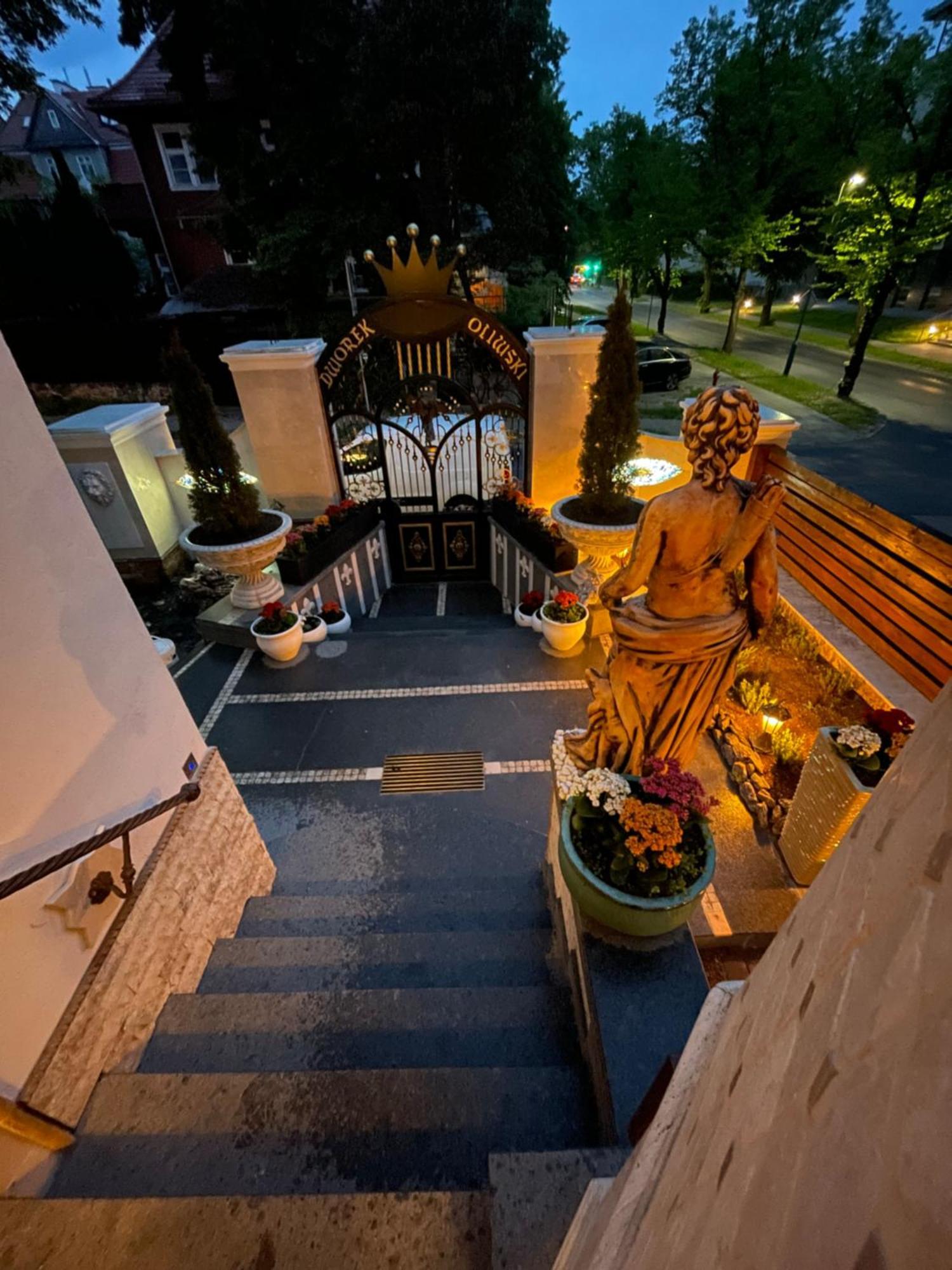 Dworek Oliwski Bed and Breakfast Γκντανσκ Εξωτερικό φωτογραφία
