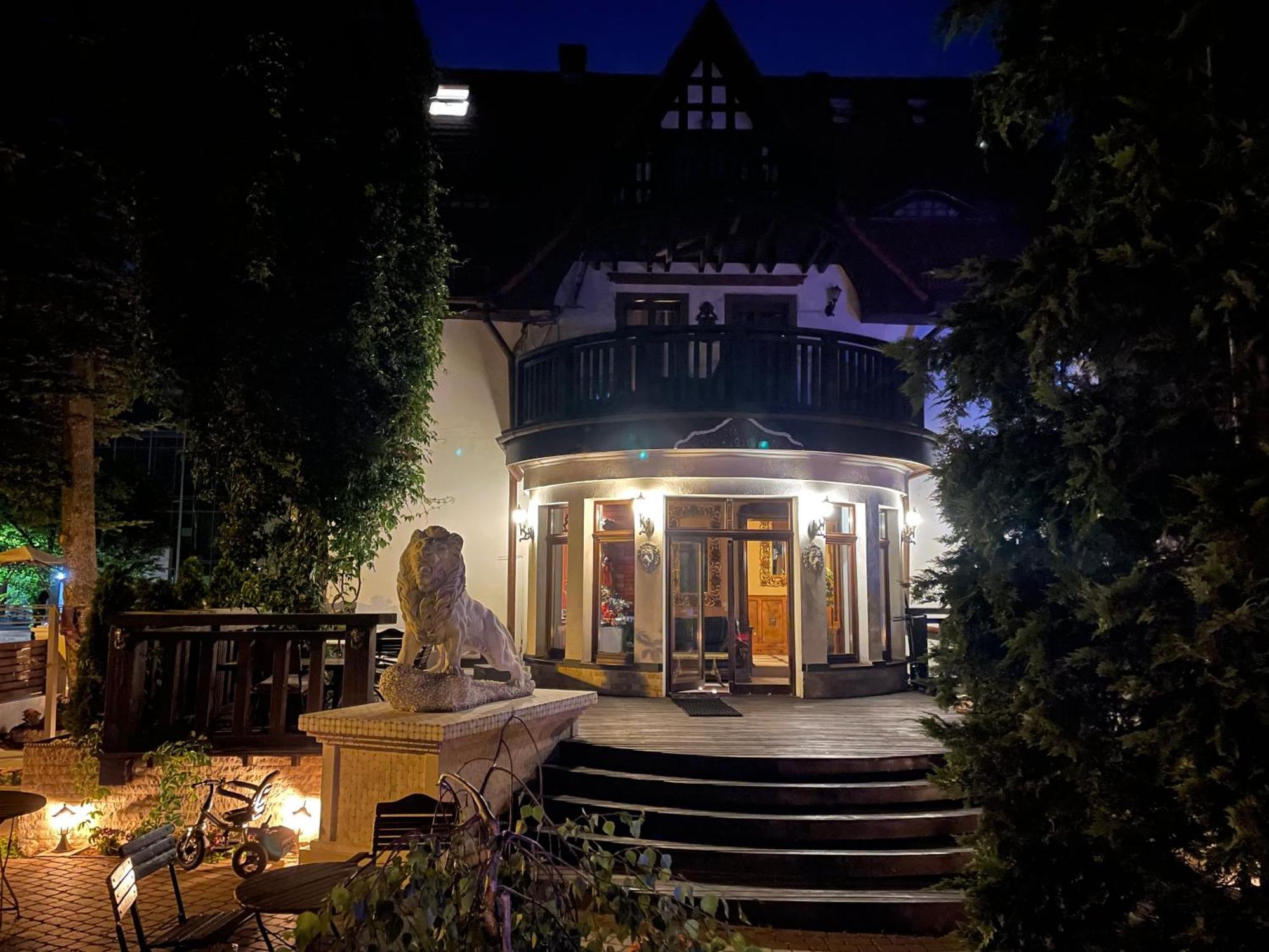 Dworek Oliwski Bed and Breakfast Γκντανσκ Εξωτερικό φωτογραφία